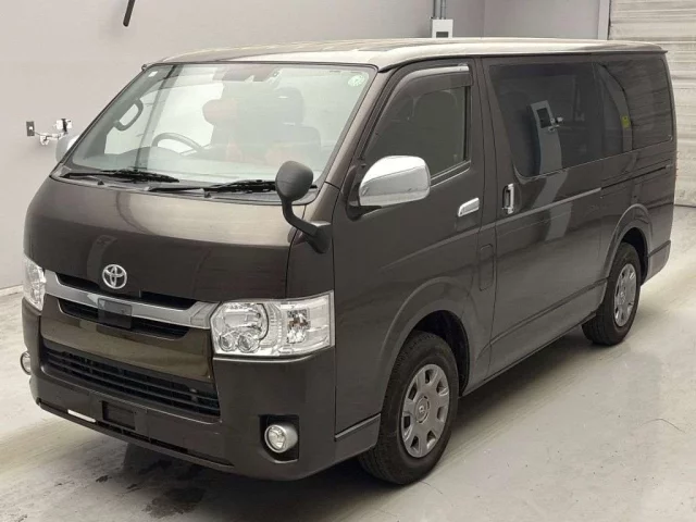 Toyota HiAce H200 Рестайлинг