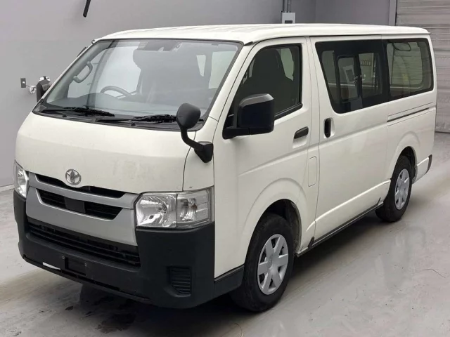 Toyota HiAce H300