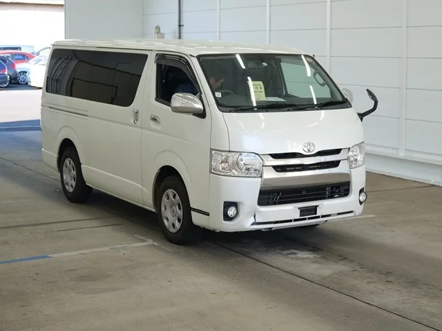 Toyota HiAce H200 Рестайлинг
