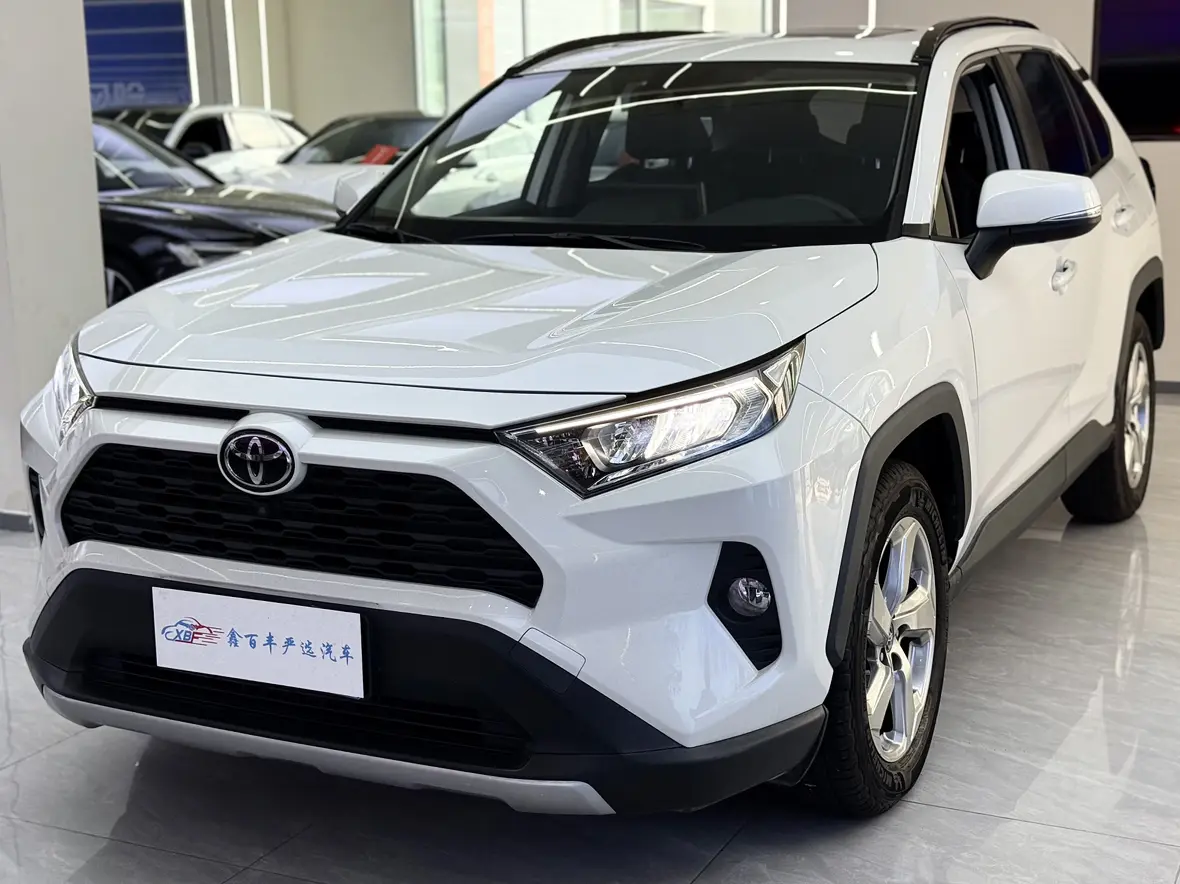 Toyota RAV4 V (XA50)