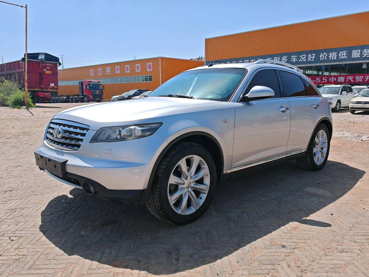 Infiniti FX II (S51)