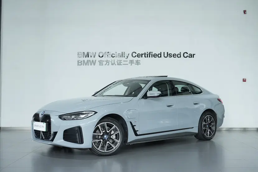 BMW i4 G26