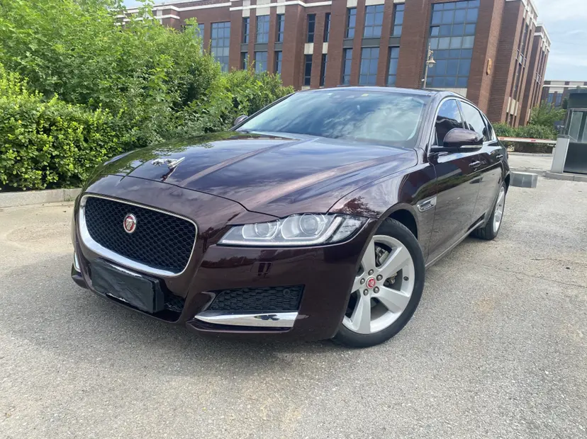 Jaguar XF II
