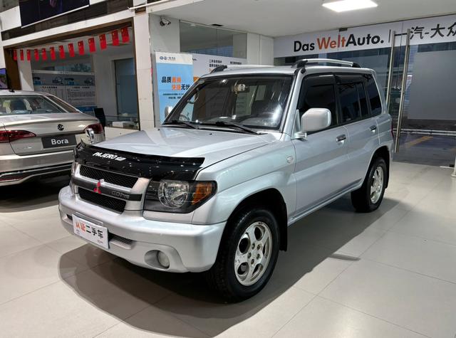 Cheetah Cars Soar №15318939 2013