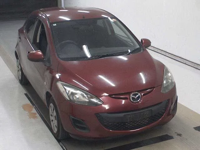 Mazda Demio Лот № 2012