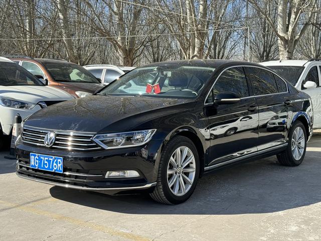 Volkswagen Magotan №14159757 2017