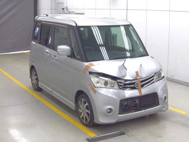 Nissan Roox Лот № 2012