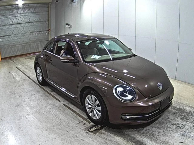 Volkswagen The Beetle Лот № 2014
