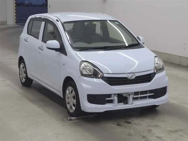 Daihatsu Mira E S Лот № 80013 2017