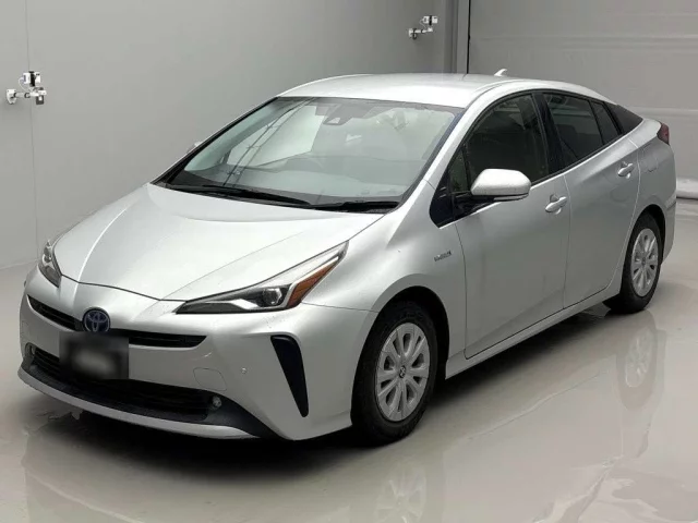 Toyota Prius IV (XW50)