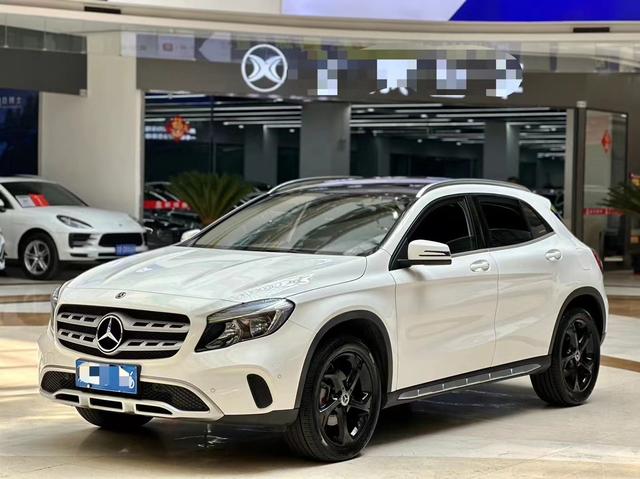 Mercedes-Benz Gla №15728717 2018
