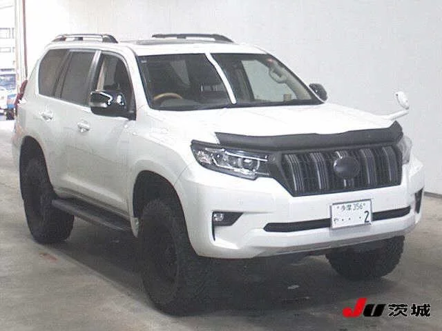 Toyota Land Cruiser Prado Лот № 2020
