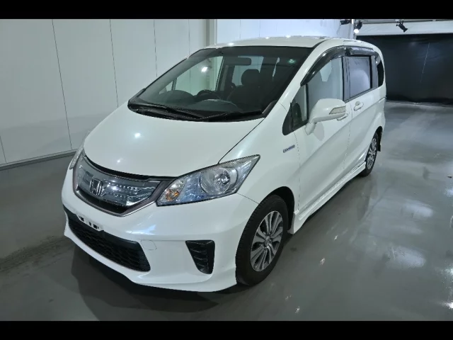Honda Freed Лот № 20195 2013