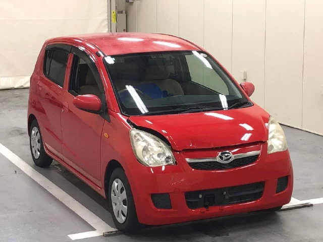 Daihatsu Mira Лот № 2010