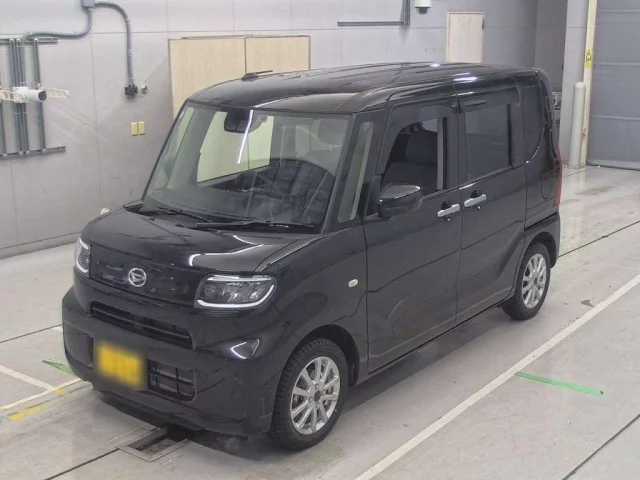 Daihatsu Tanto Лот № 2024