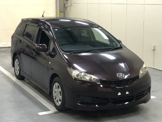 Toyota Wish Лот № 2011