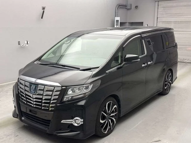Toyota Alphard Лот № 378 2017