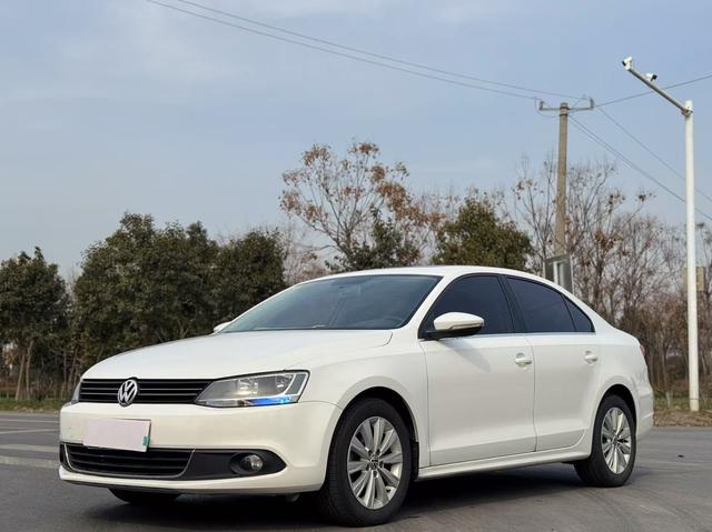 Volkswagen Sagitar №17890554 2015