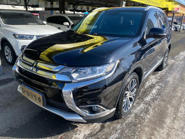 Mitsubishi Outlander №18113245 2018