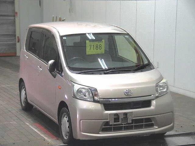 Daihatsu Move Лот № 2013