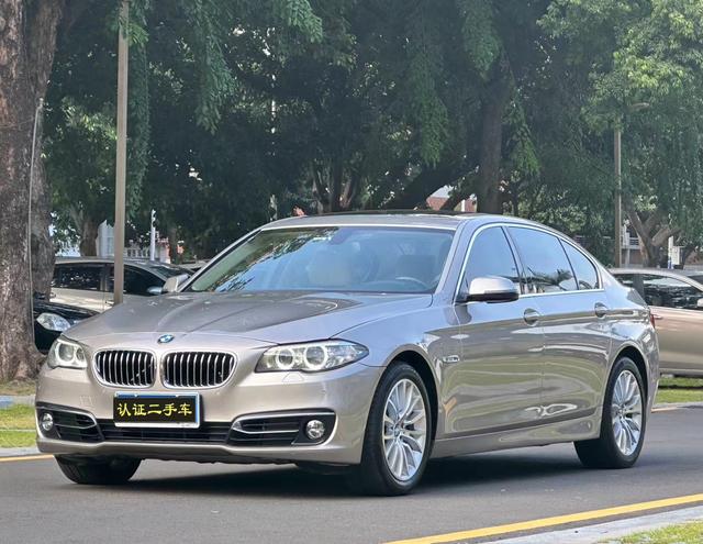 Bmw 5 Series №12400951 2015