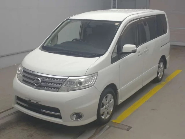 Nissan Serena Лот № 2009