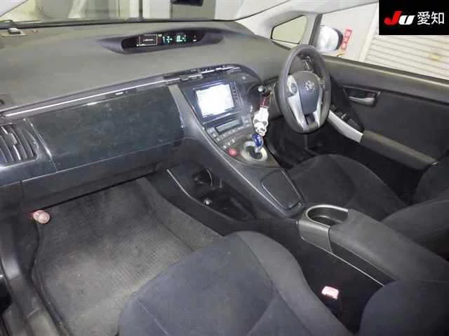 Toyota Prius Лот № 2012