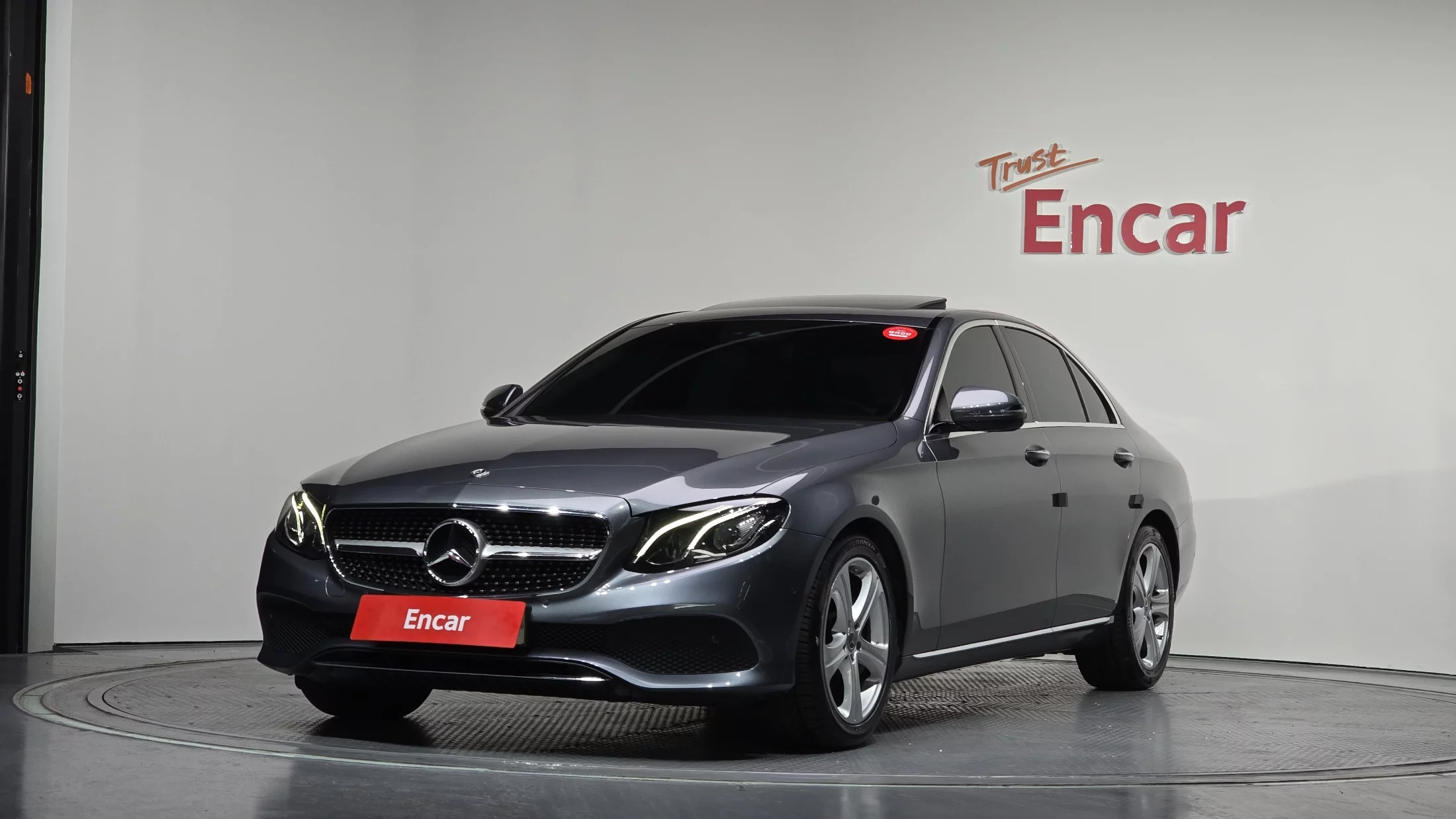 Mercedes-Benz E-Класс 2018