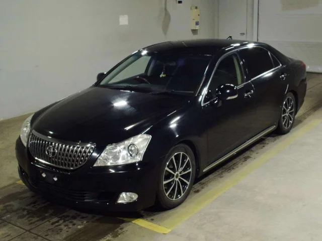 Toyota Crown Лот № 2012