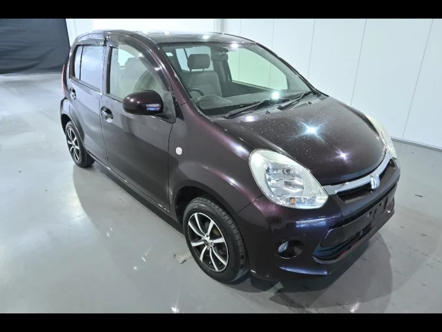 Toyota Passo II (C30)