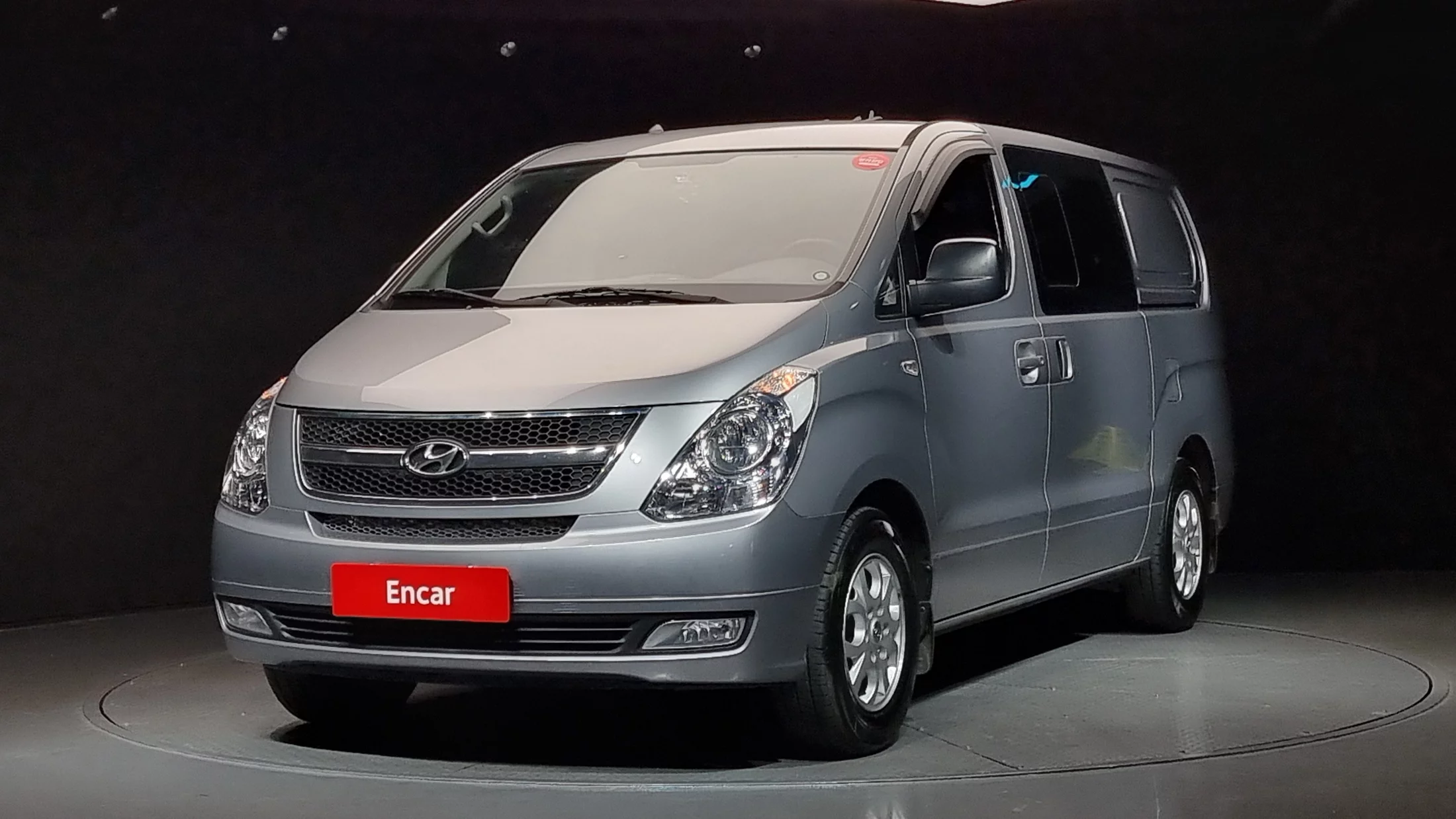 Hyundai Starex 2013
