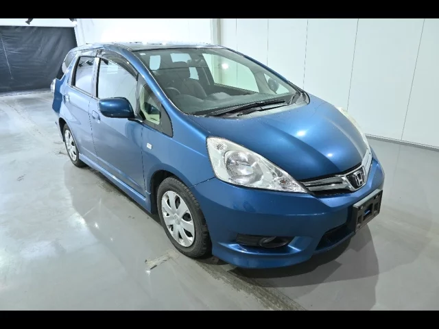 Honda Fit Shuttle Лот № 29024 2012