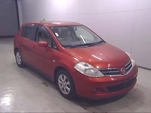 Nissan Tiida Лот № 19007 2011
