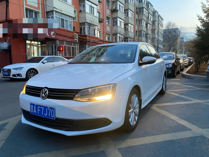 Volkswagen Sagitar №18794312 2014