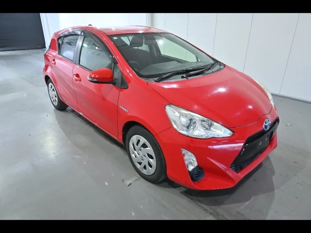 Toyota Aqua Лот № 20216 2017