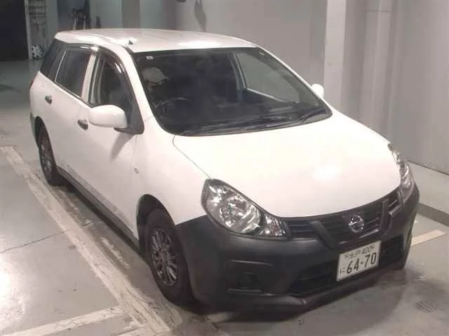 Nissan Ad Лот № 2018