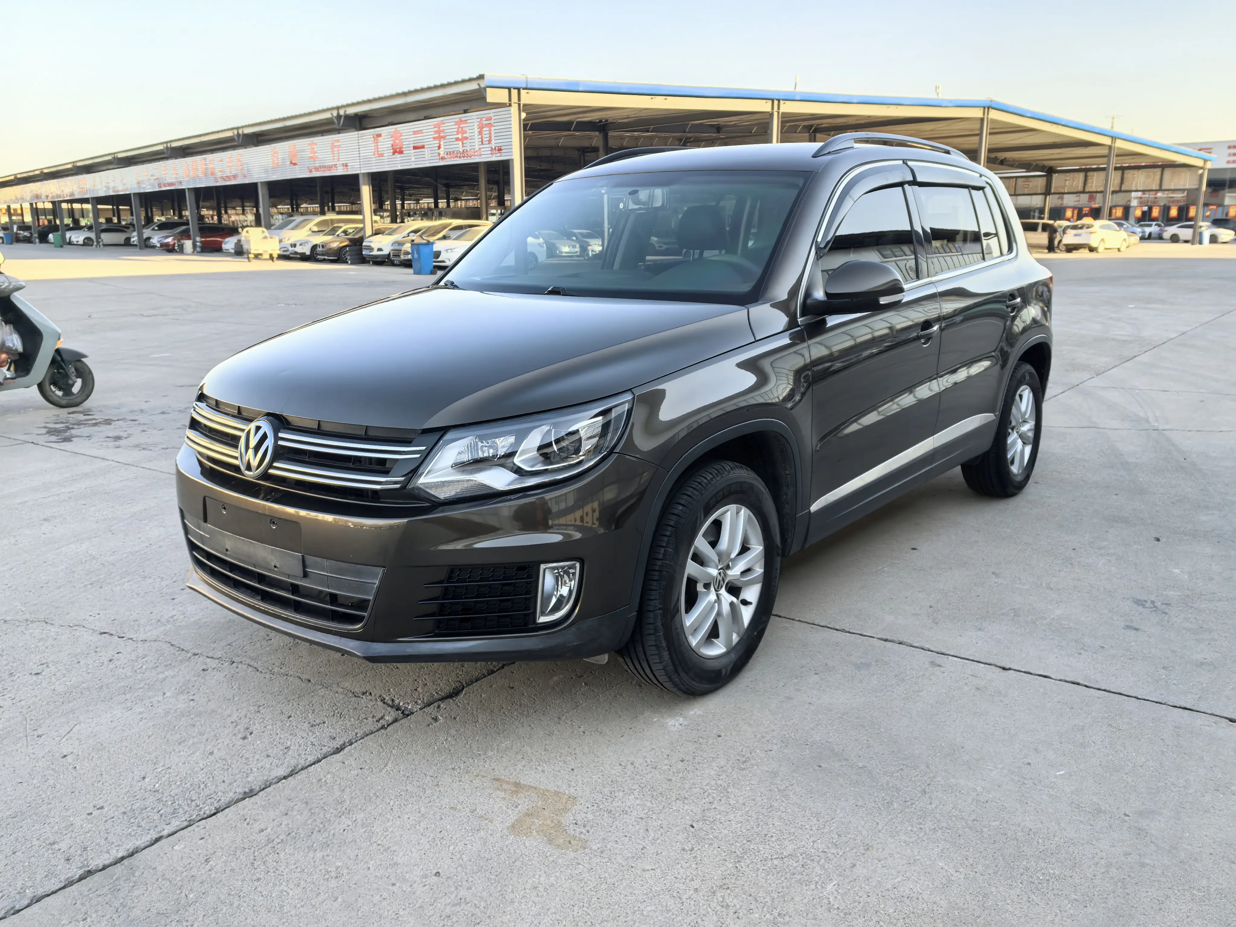 Volkswagen Tiguan №18039431 2016
