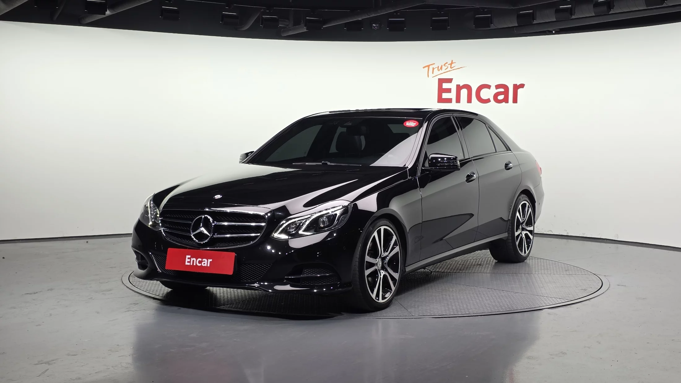Mercedes-Benz E-Класс 2016