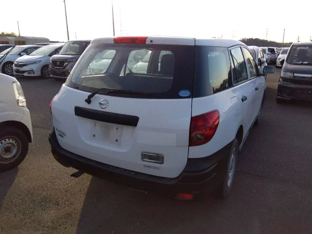 Nissan Ad Лот № 25270 2018