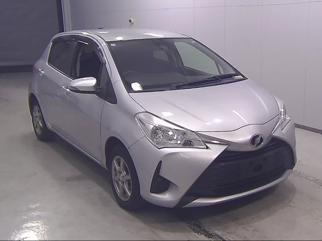 Toyota Vitz III (XP130) Рестайлинг