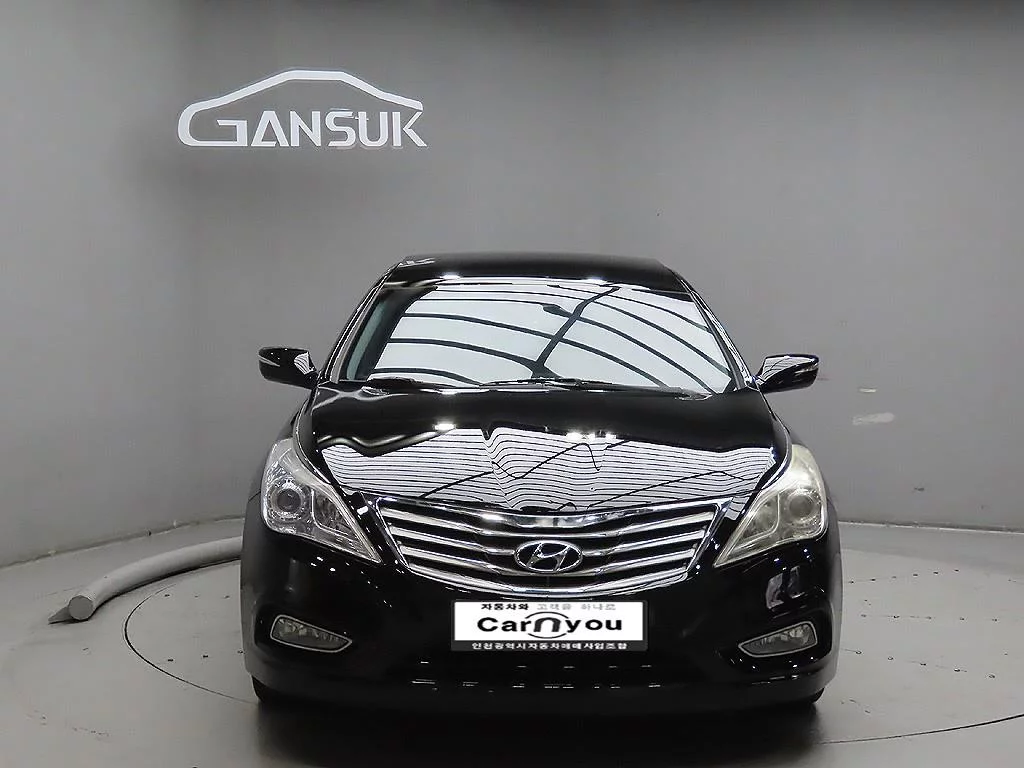 Hyundai Grandeur 2012