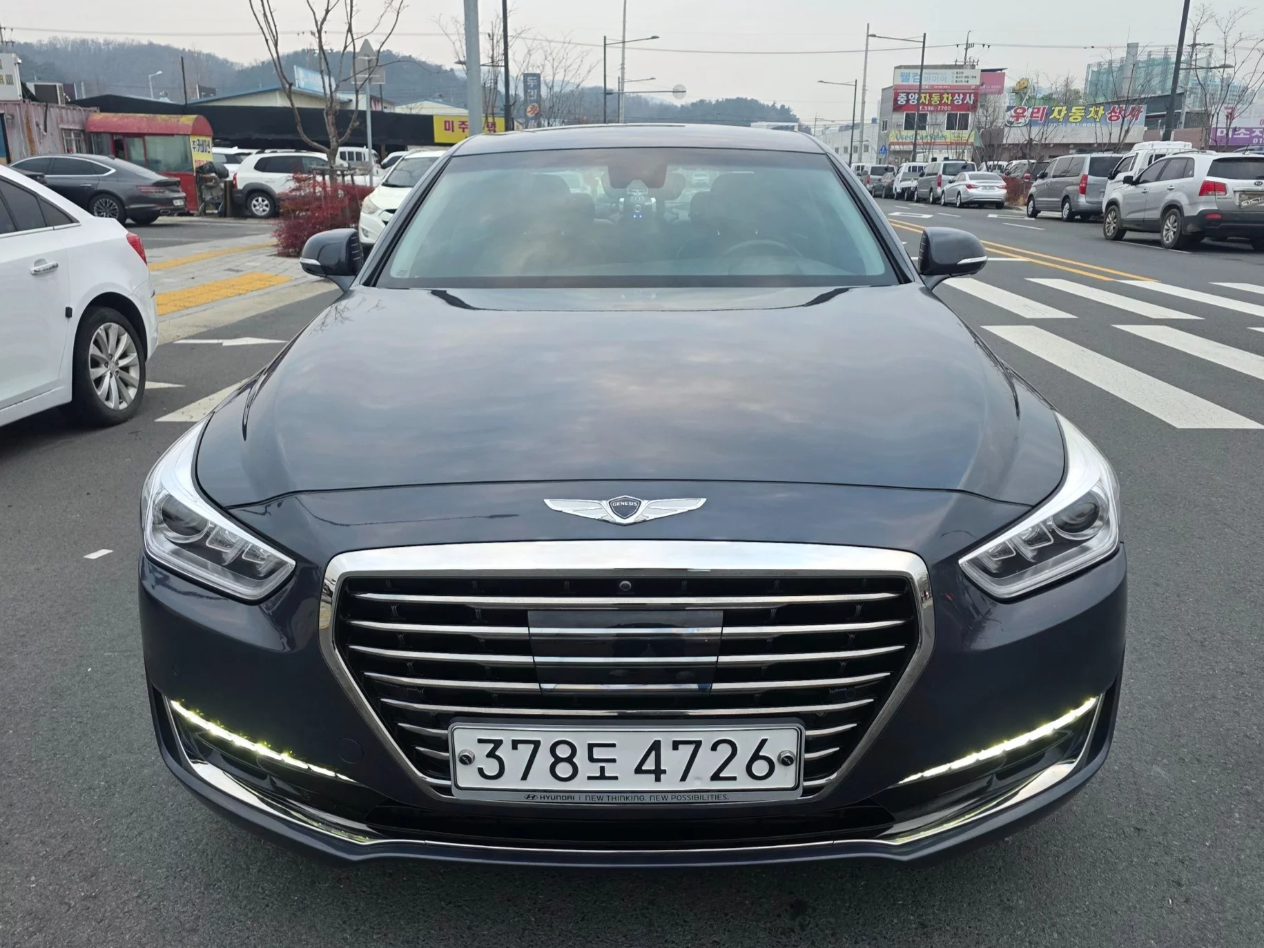 Genesis Eq900 3.3 T-Gdi Awd Prestige