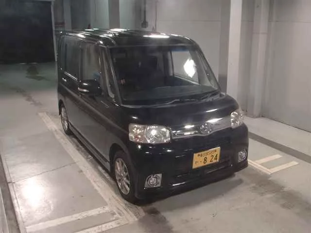 Daihatsu Tanto Лот № 2012