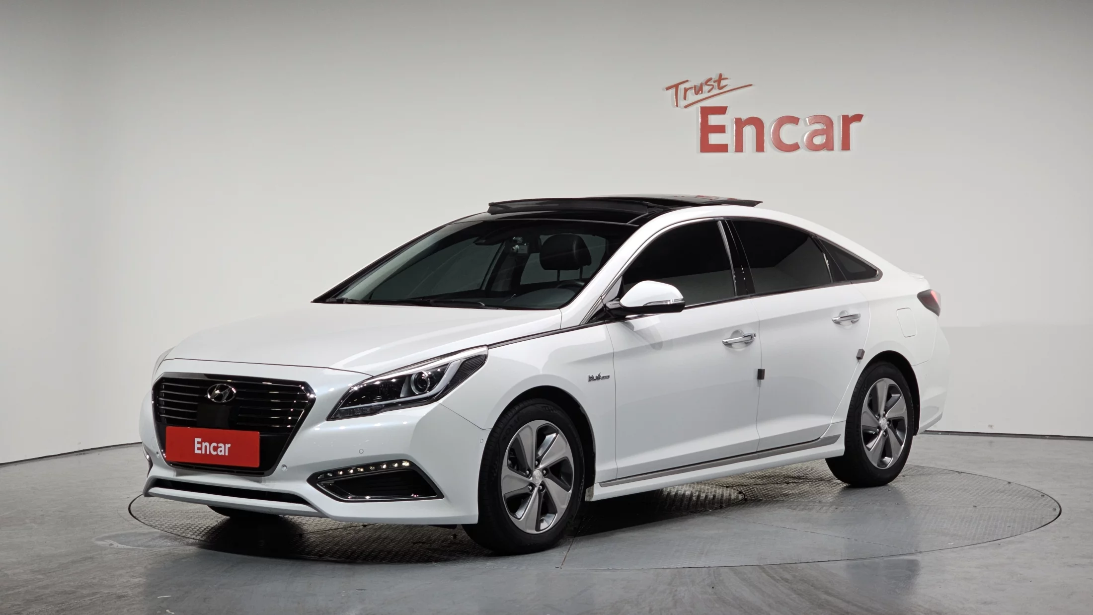 Hyundai Sonata 2.0 Hev Premium, Гибрид