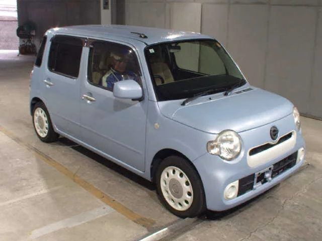 Daihatsu Mira Лот № 2015