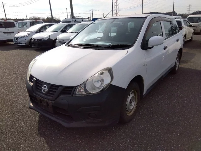 Nissan Ad Лот № 25196 2018