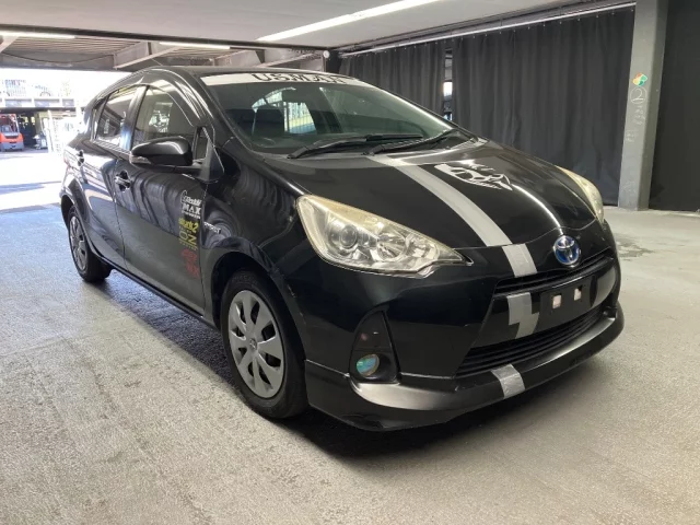 Toyota Aqua Лот № 2014