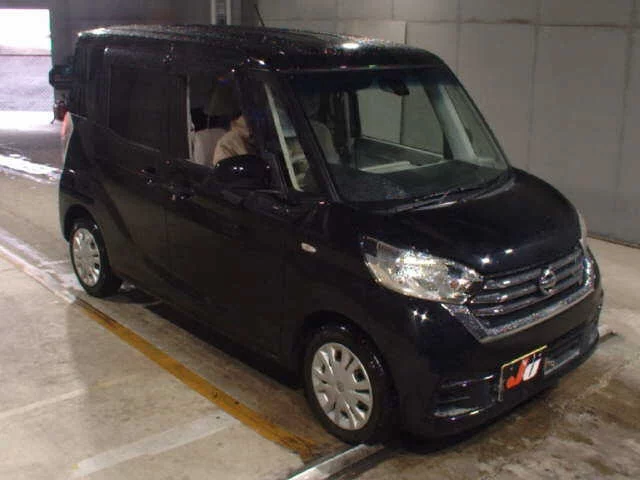 Nissan Dayz Roox Лот № 2017