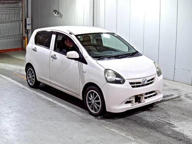 Daihatsu Mira