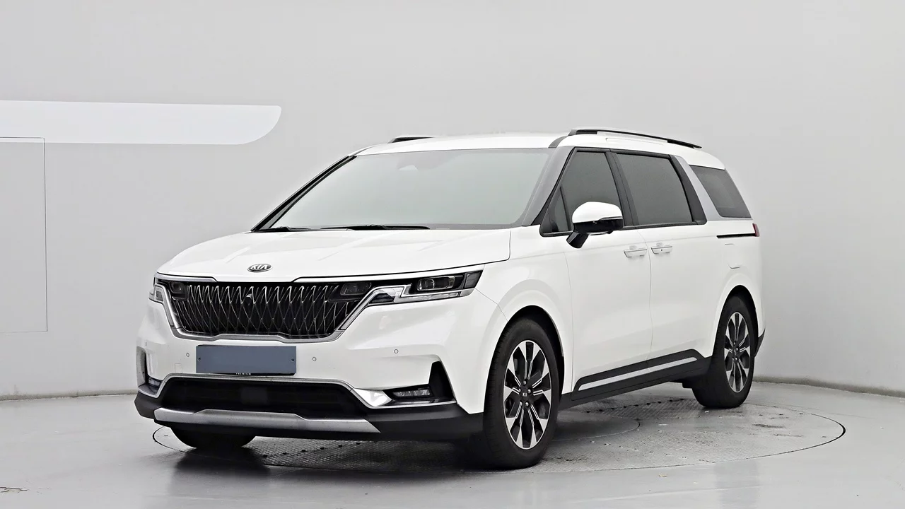 Kia Carnival III